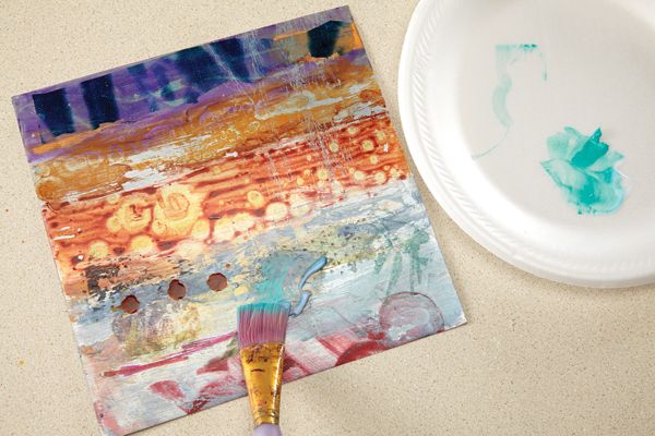 Your Guide to Acrylic Paint Mediums, Gels, and Pastes