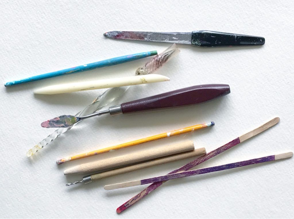 10 Mixed Media Art Supplies She Can't Live Without