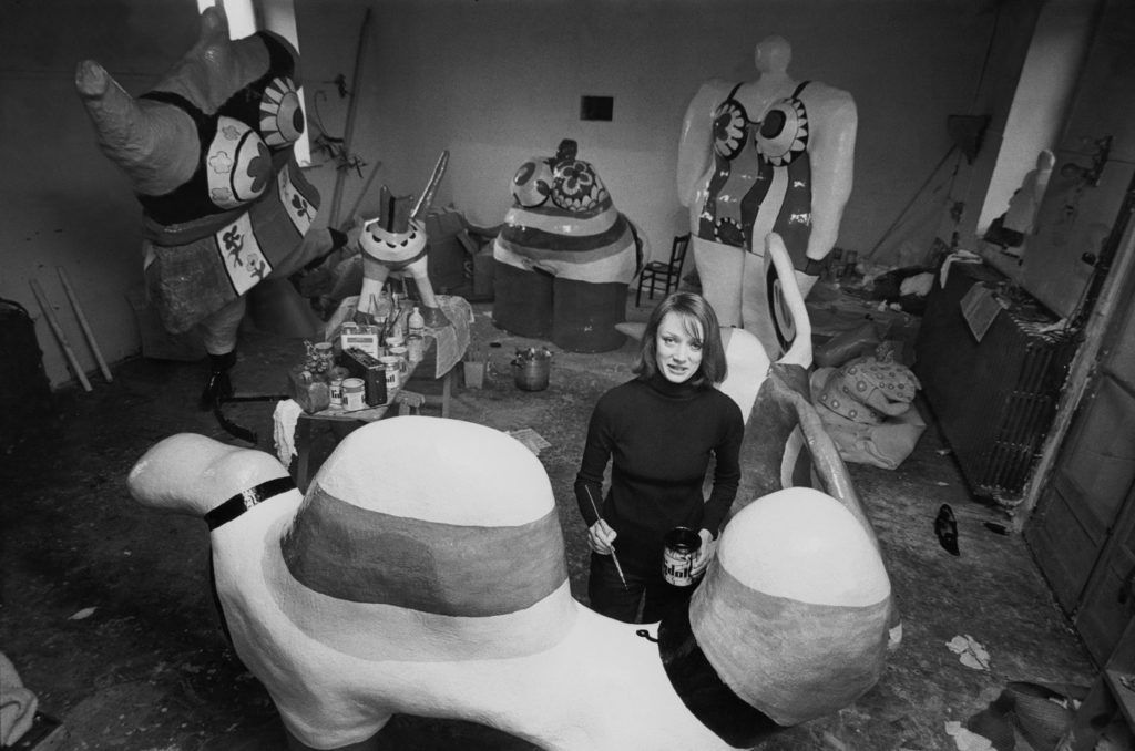 Niki de Saint Phalle at work on Nanas in her studio on the outskirts of Paris, in 1971